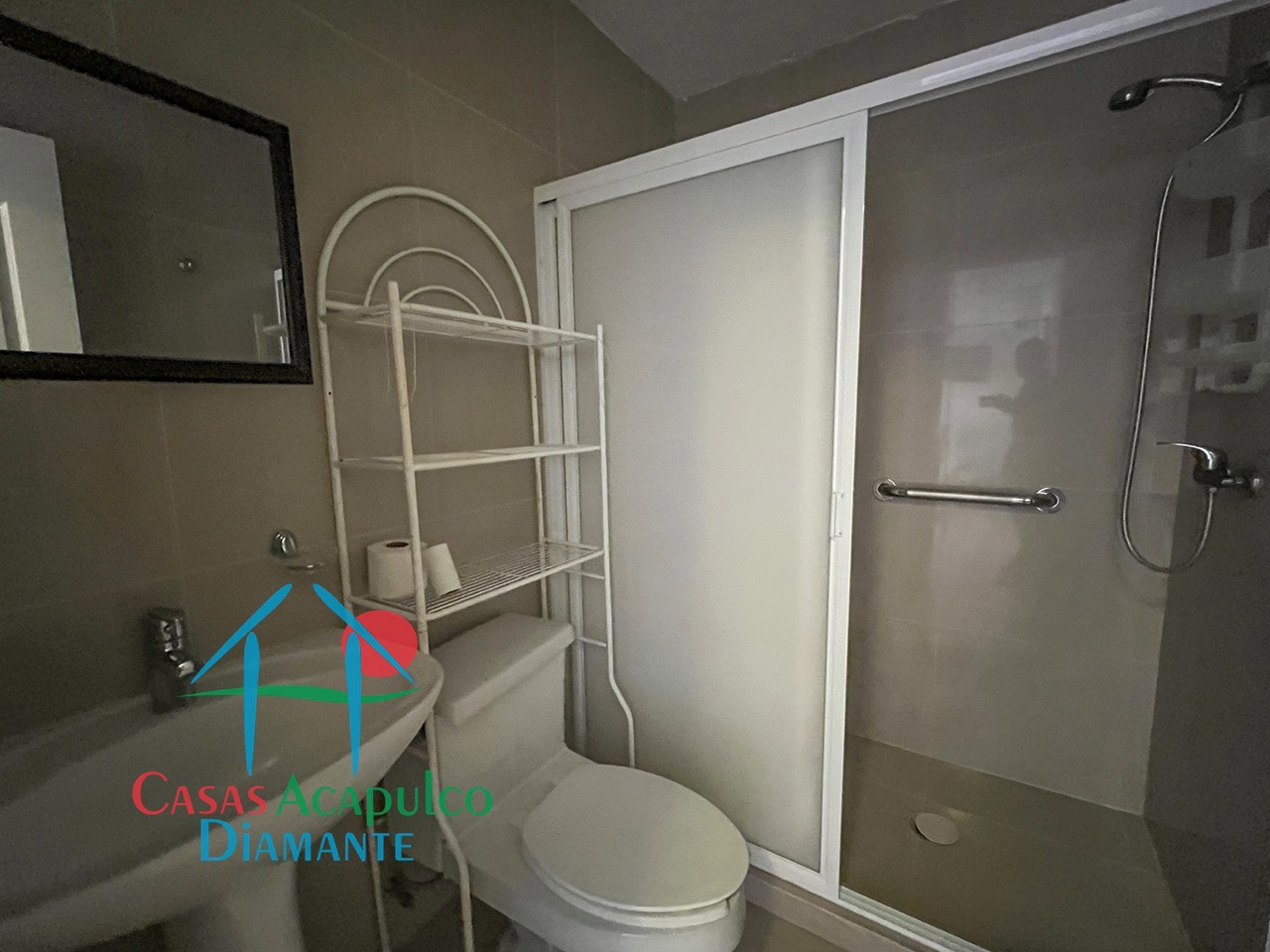 Diamante Lakes Zafiro 107 - Baño completo 1
